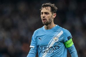福登谈B席：第一次和他训练时根本抢不到球，有时他带球像梅西