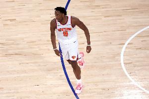 总决赛29分大逆转+绝杀！朗佐·鲍尔：我刚刚看到了什么？哈哈哈